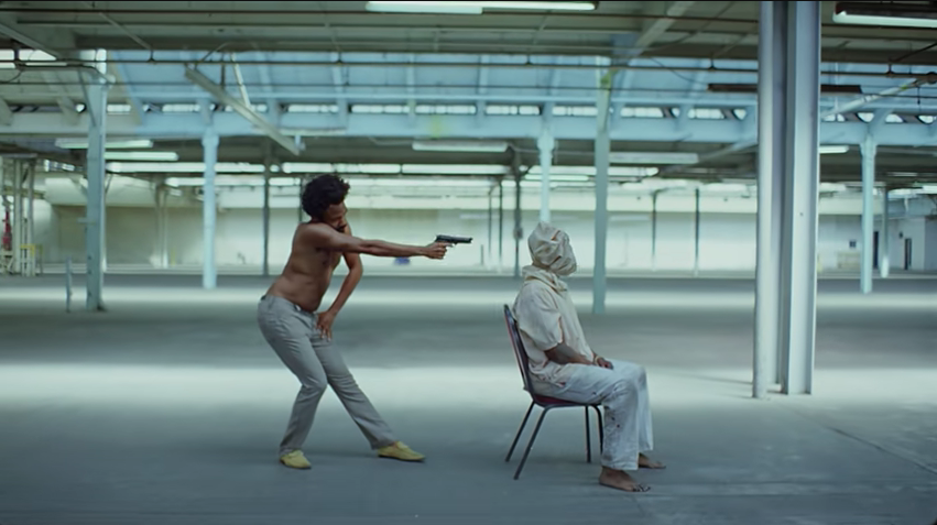 Frame tratto dal video "This Is America" di Childish Gambino.